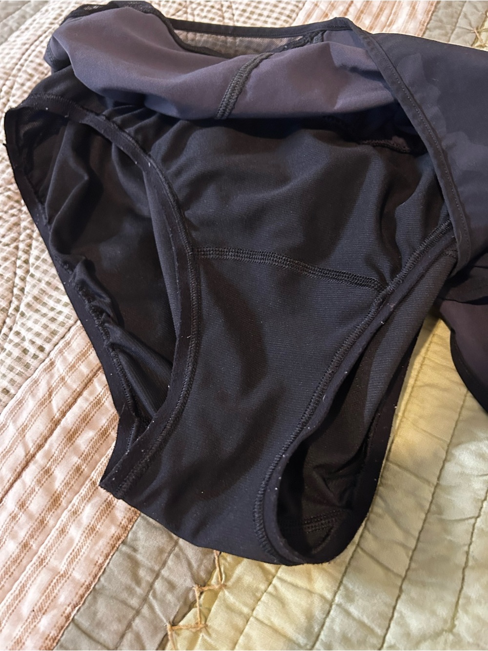 Lululemon Shorts - Picture 6 of 8